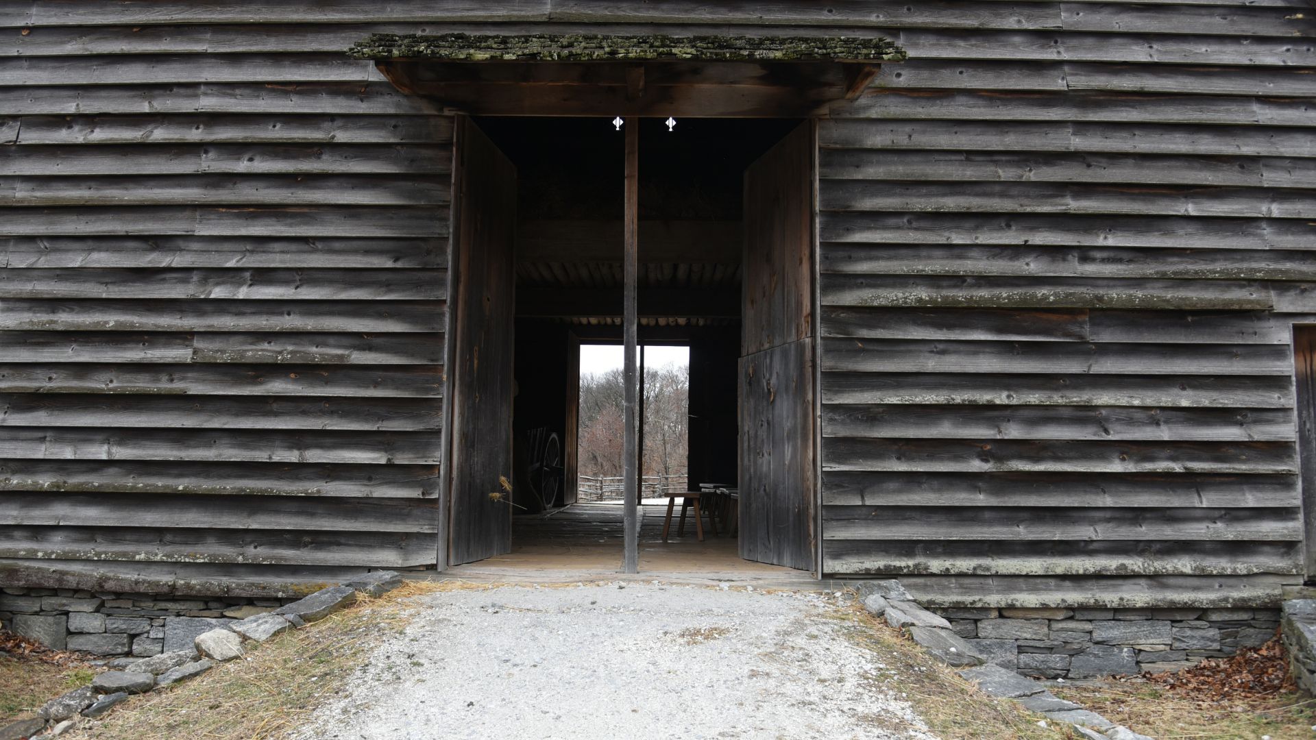 New World Dutch Barn at Philipsburg Manor.jpg